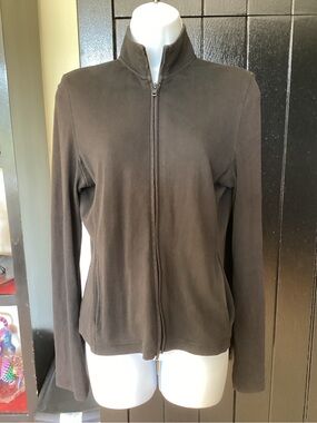 Women’s Zip-Front Jacket in Black - Classic Everyday Layer